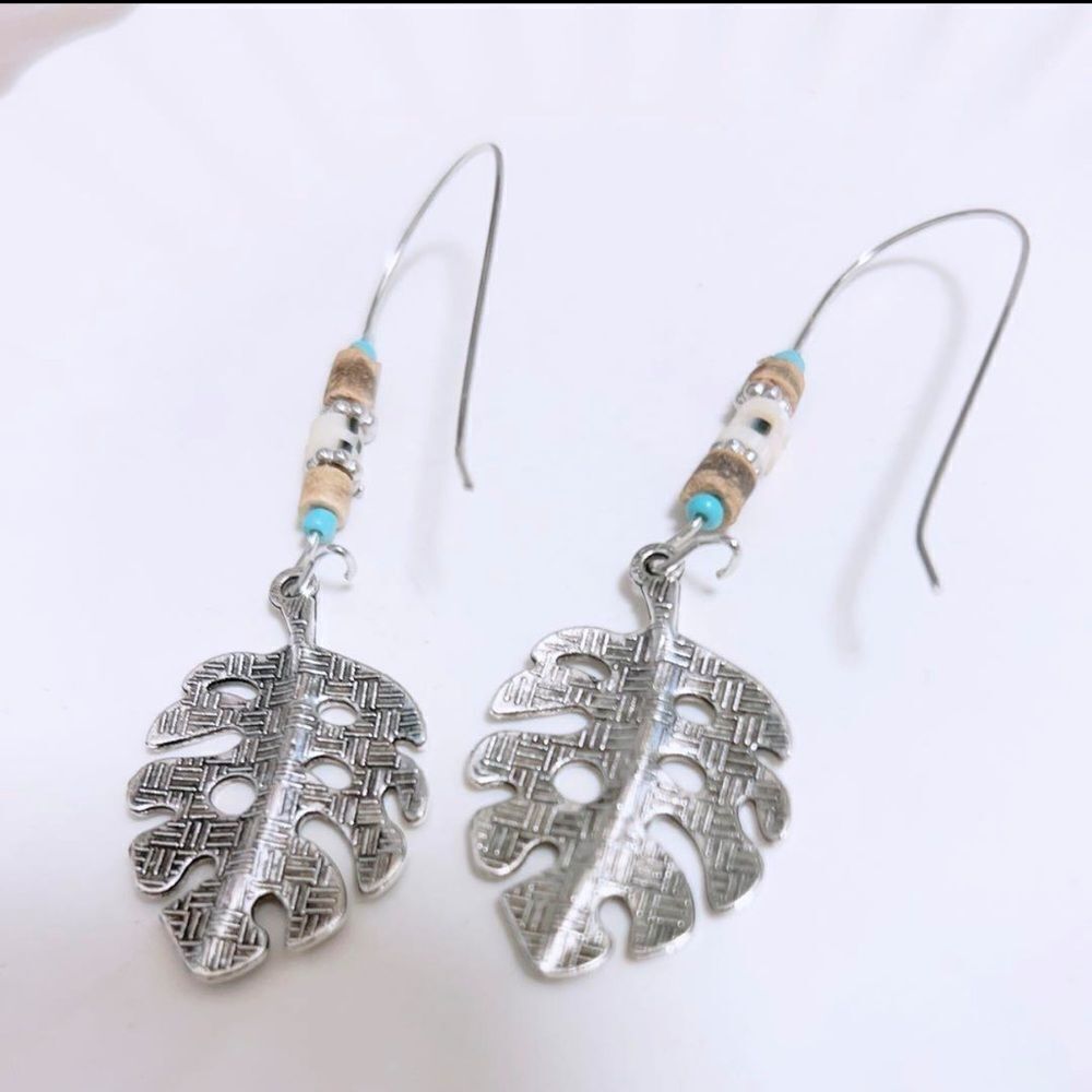 Turquoise Feather Dangle Drop Aesthetic Beads Boho Vintage Feather Leaf Earrings - Picture 4 of 5
